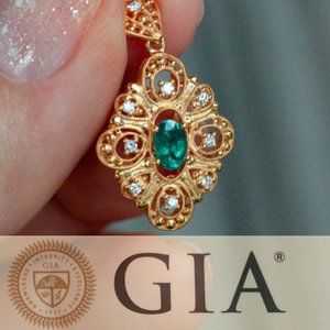 Natural Alexandrite Diamond 18k YellowGold Pendant